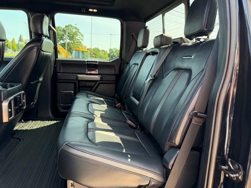 Ford F-350 SD Platinum Crew Cab 4WD 2022