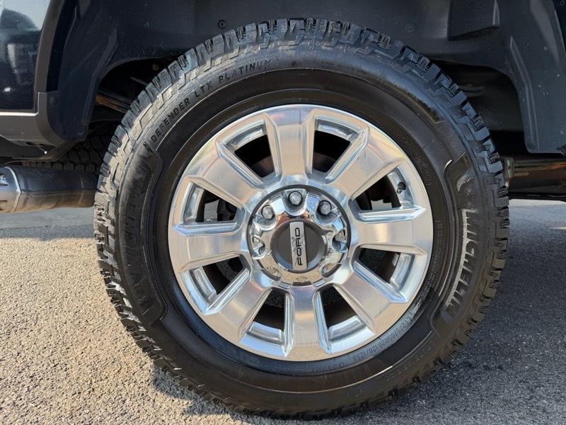 Ford F-350 SD Platinum Crew Cab 4WD 2022