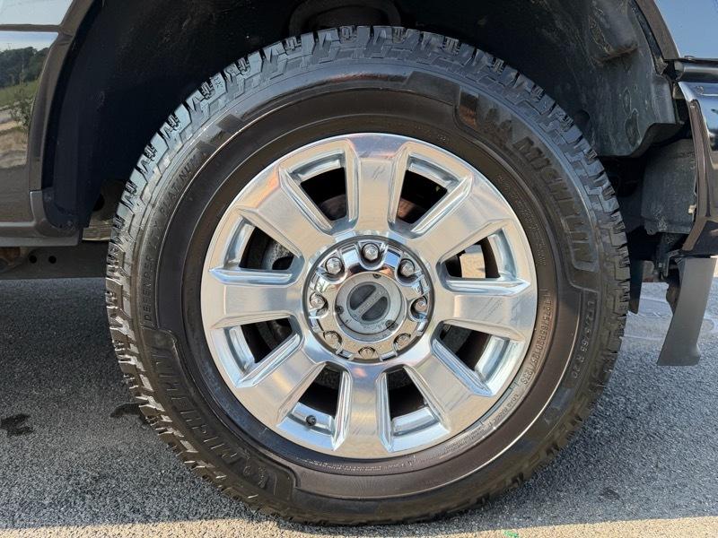 Ford F-350 SD Platinum Crew Cab 4WD 2022