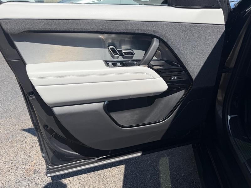 Land Rover Range Rover Sport P360 SE 2024