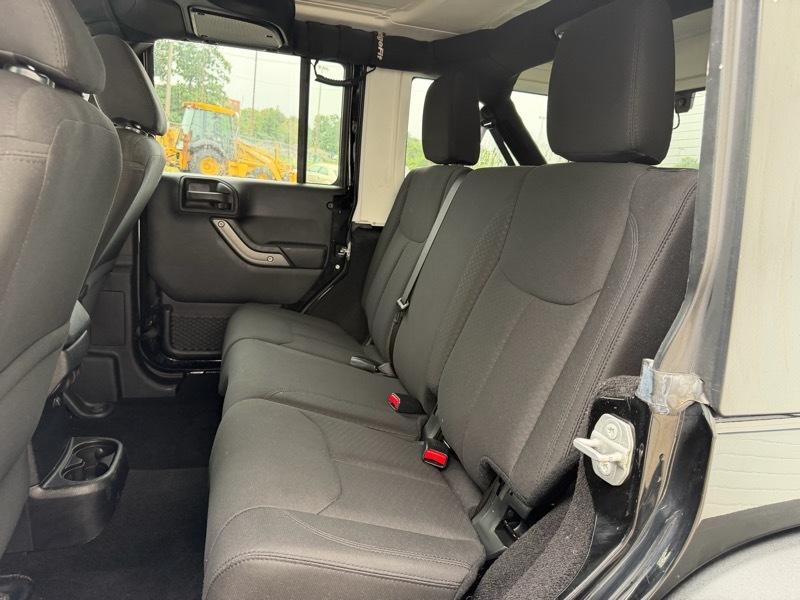 Jeep Wrangler Unlimited Sport 4WD 2016