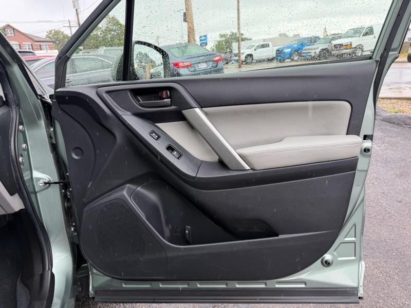 Subaru Forester 2.5i Premium 2015