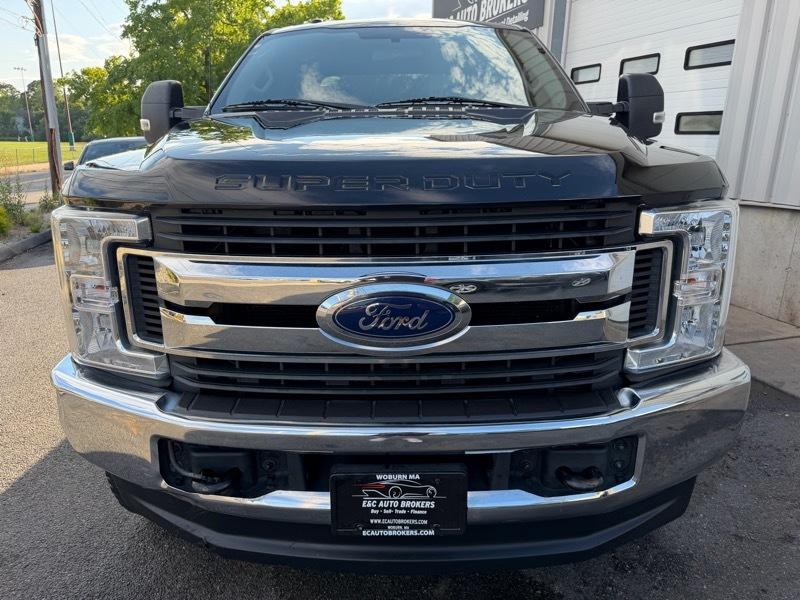 Ford F-250 SD XLT Crew Cab 4WD 2019