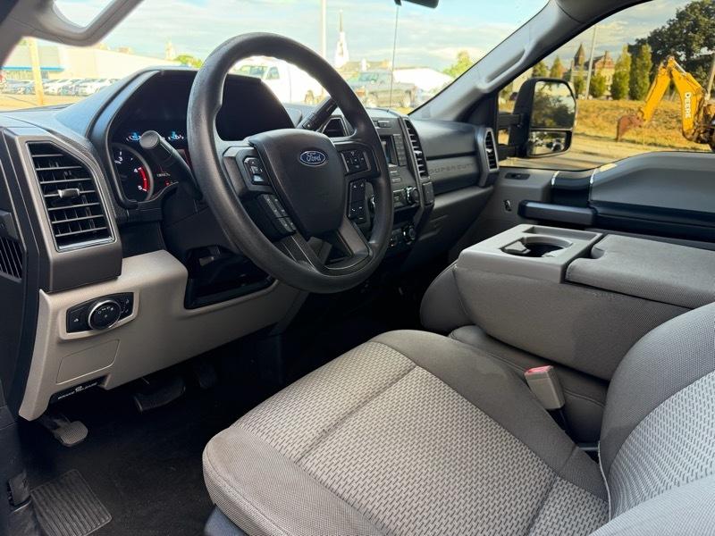 Ford F-250 SD XLT Crew Cab 4WD 2019