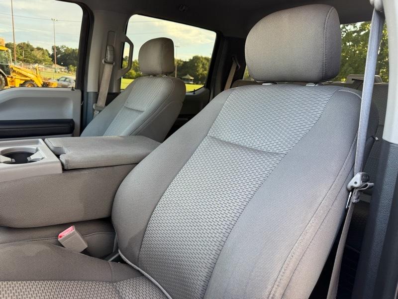 Ford F-250 SD XLT Crew Cab 4WD 2019