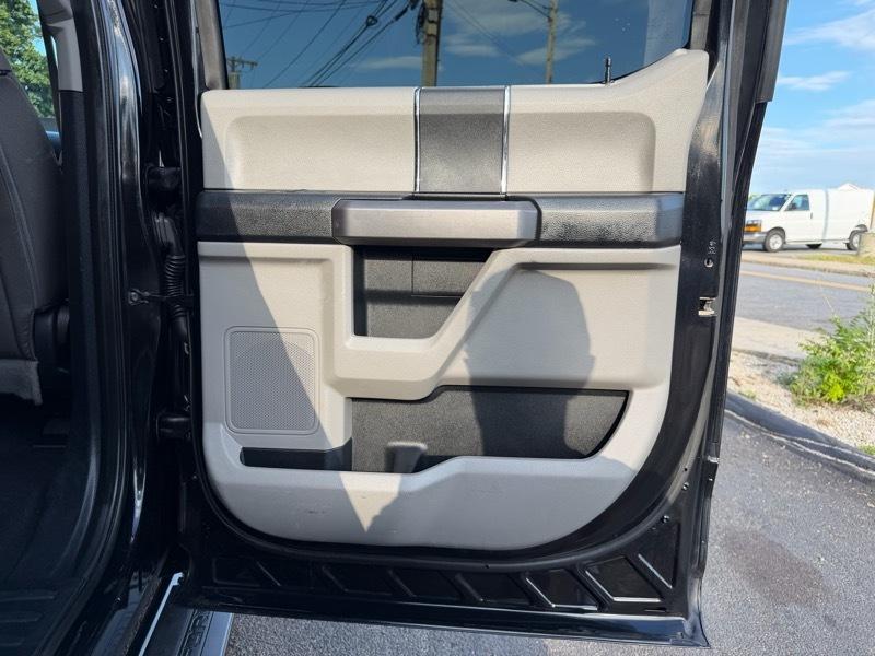 Ford F-250 SD XLT Crew Cab 4WD 2019