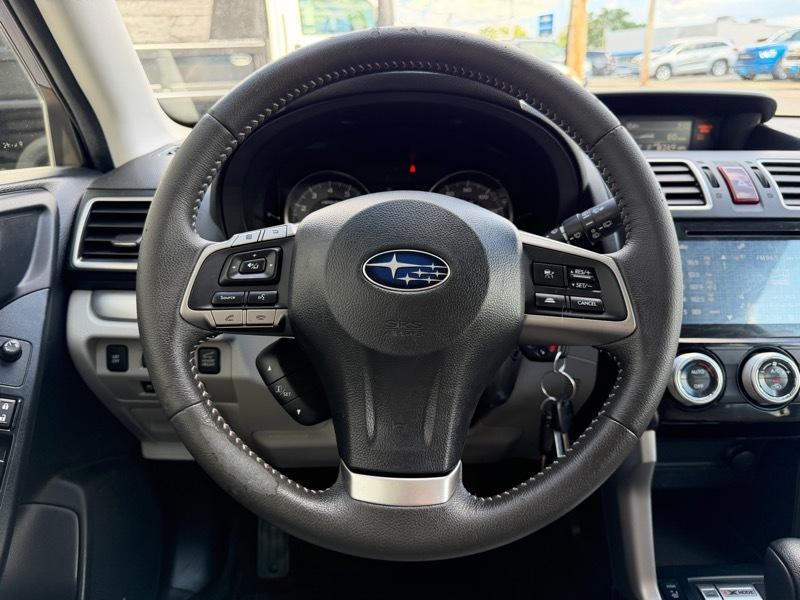 Subaru Forester 2.5i Touring 2016