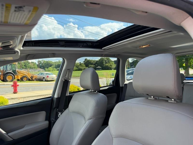 Subaru Forester 2.5i Touring 2016