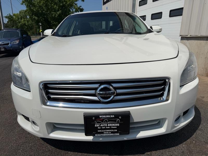 Nissan Maxima SV 2013