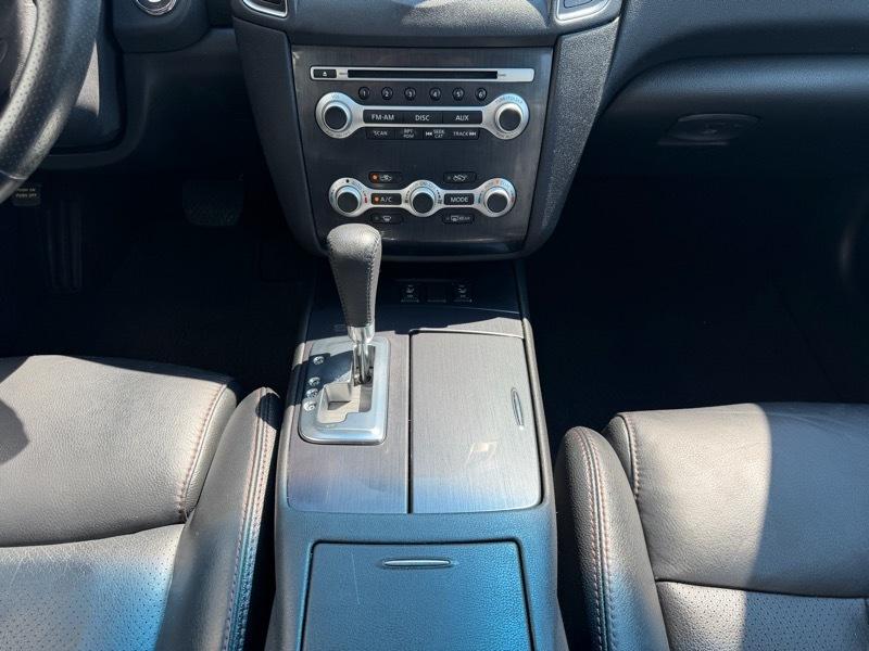 Nissan Maxima SV 2013