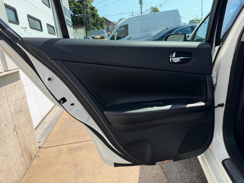 Nissan Maxima SV 2013