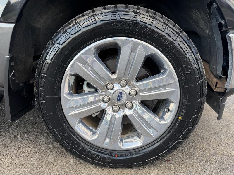 Ford F-150 XLT 4WD 2019