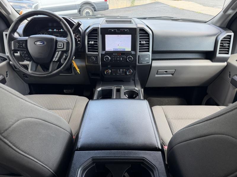 Ford F-150 XLT 4WD 2019