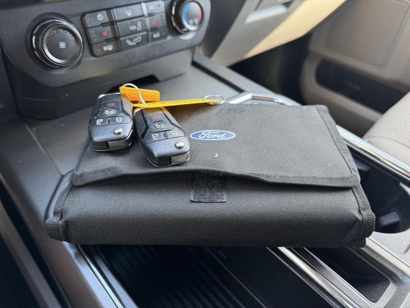 Ford F-150 XLT 4WD 2019