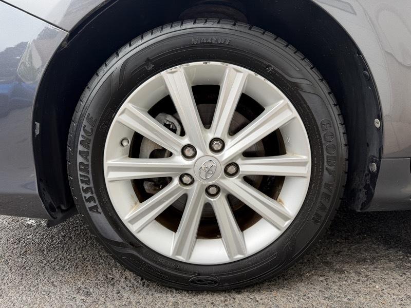 Toyota Camry XLE V6 2014
