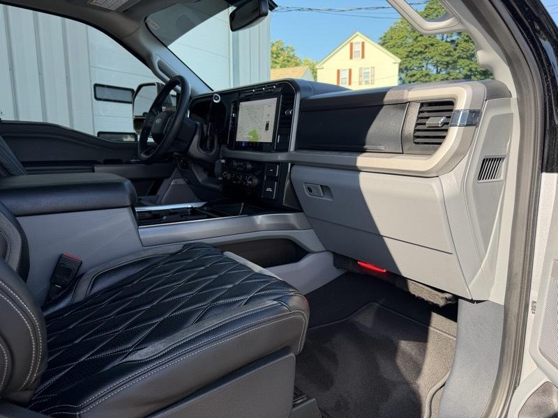 Ford F-350 SD  2024