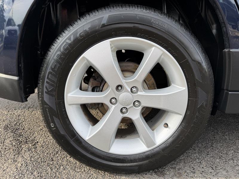 Subaru Outback 2.5i Premium 2013