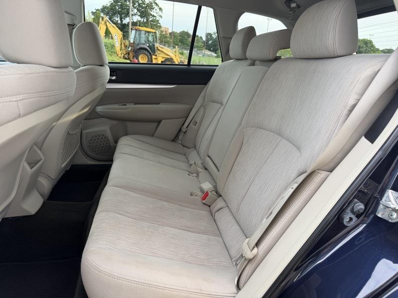 Subaru Outback 2.5i Premium 2013