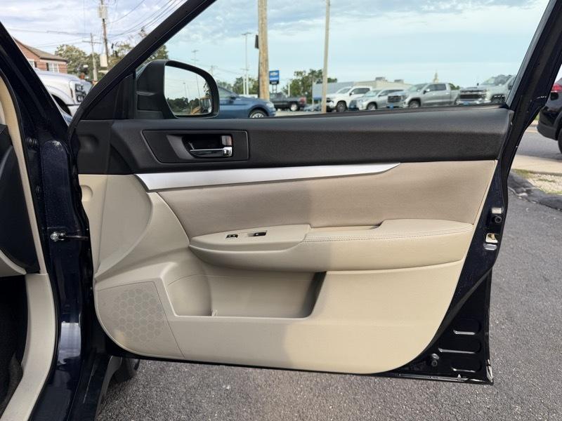 Subaru Outback 2.5i Premium 2013