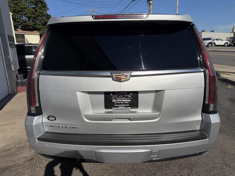 Cadillac Escalade Premium 4WD 2018