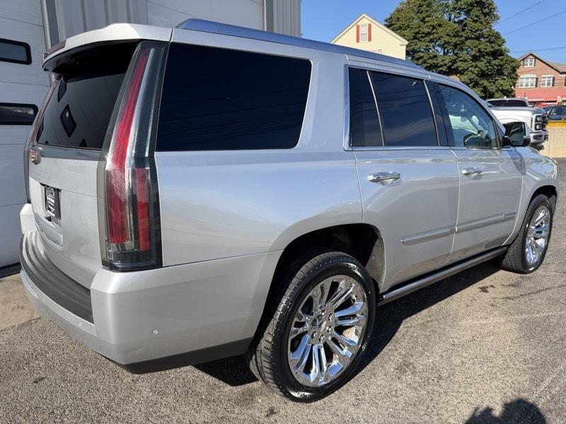 Cadillac Escalade Premium 4WD 2018