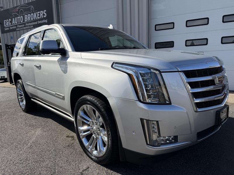 Cadillac Escalade Premium 4WD 2018