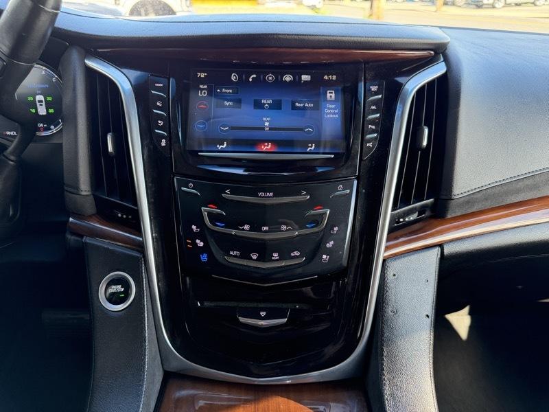 Cadillac Escalade Premium 4WD 2018