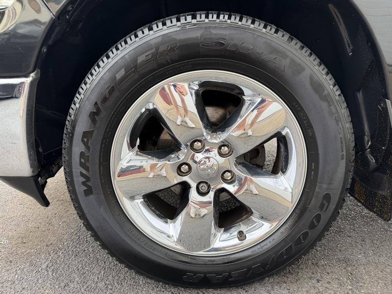RAM 1500 Big Horn Crew Cab 4WD 2017