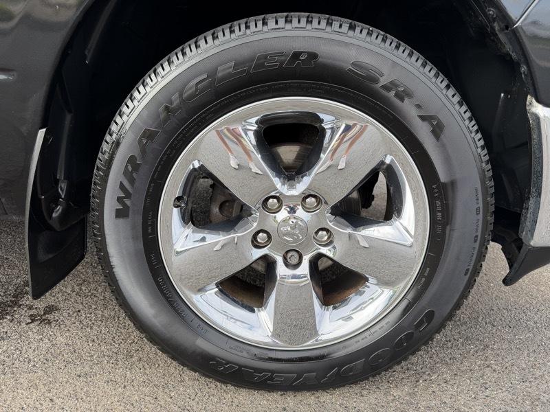 RAM 1500 Big Horn Crew Cab 4WD 2017