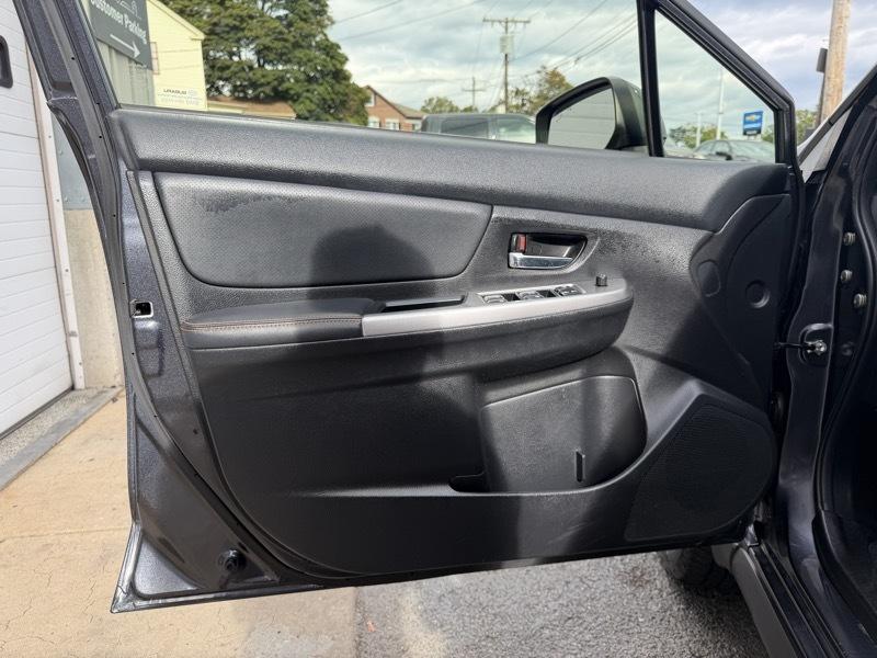 Subaru Crosstrek 2.0i Limited PZEV CVT 2016