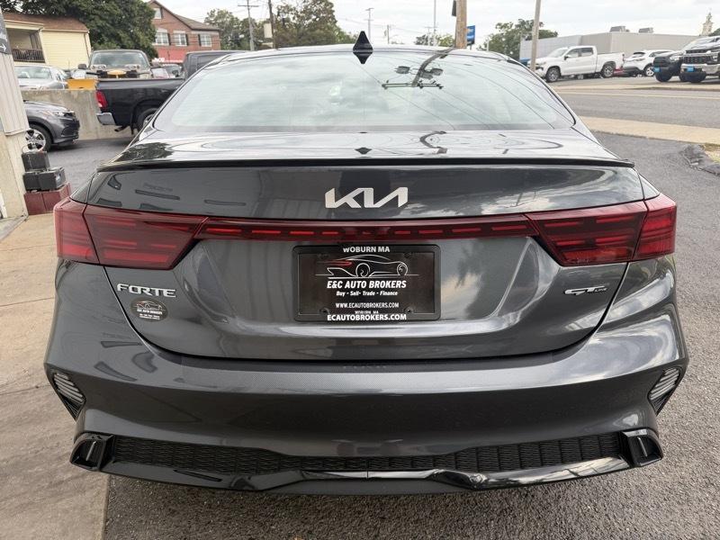 Kia Forte GT Line 2023