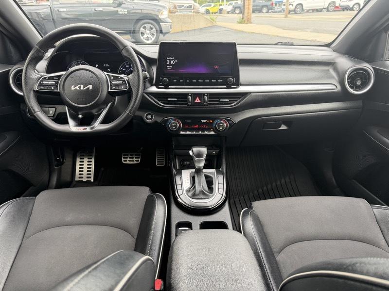 Kia Forte GT Line 2023