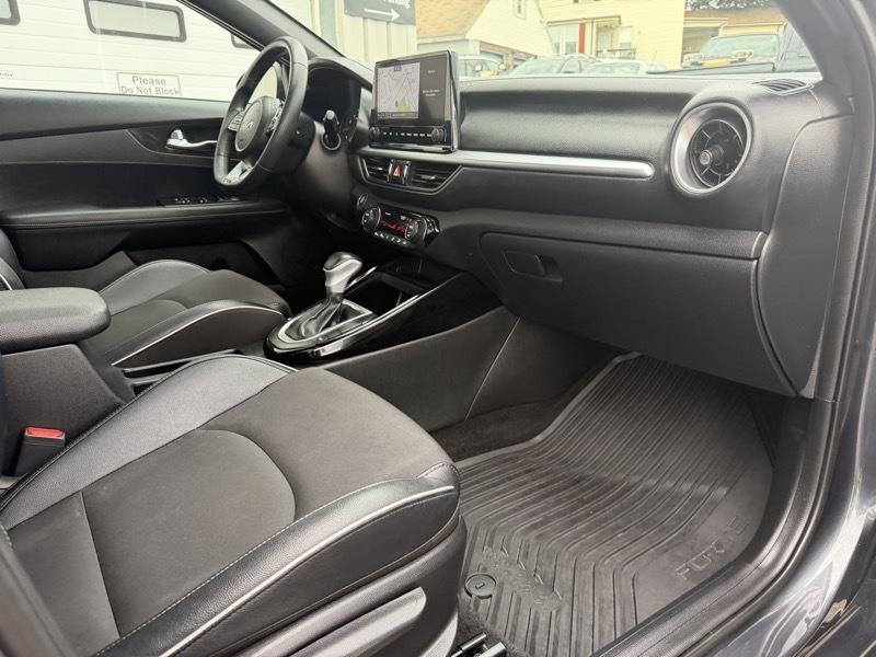 Kia Forte GT Line 2023