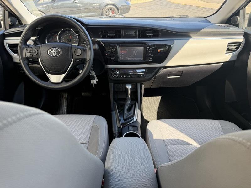 Toyota Corolla LE 2014