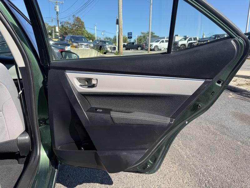 Toyota Corolla LE 2014