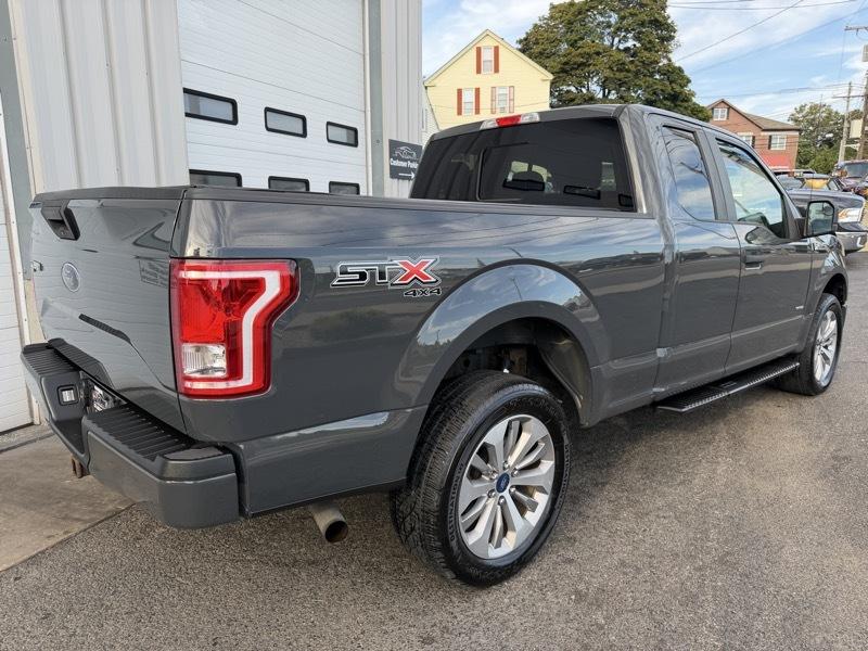 Ford F-150 STX SuperCab 4WD 2017