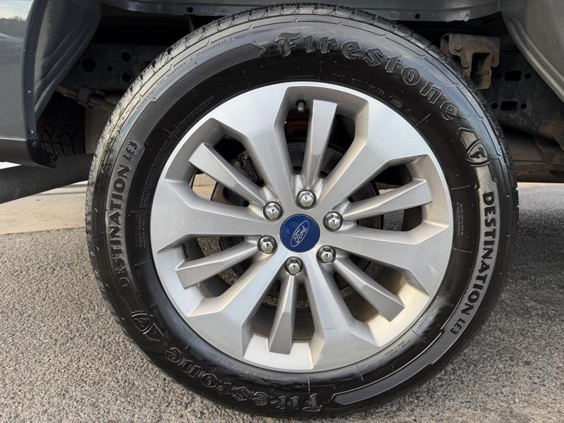 Ford F-150 STX SuperCab 4WD 2017