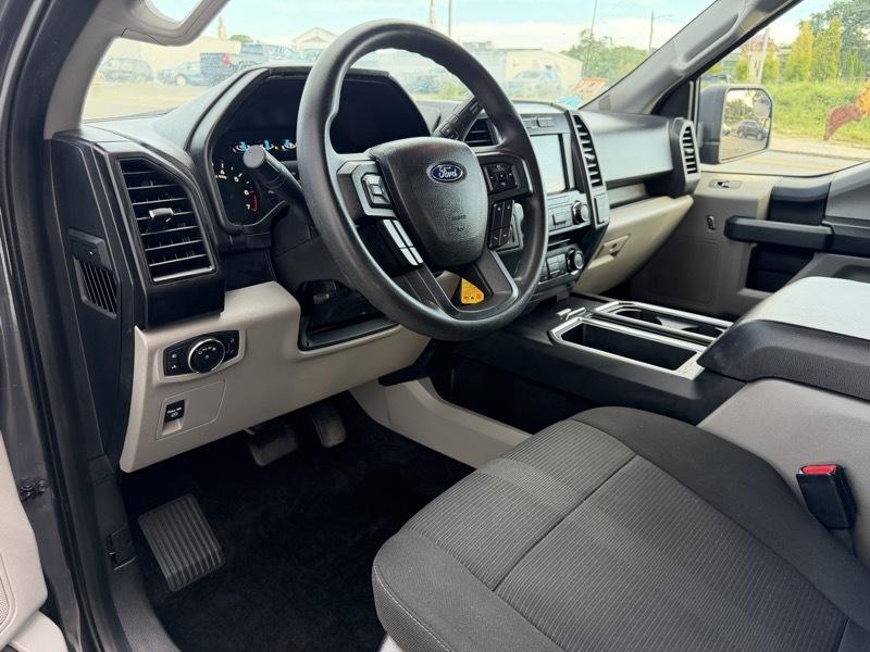 Ford F-150 STX SuperCab 4WD 2017