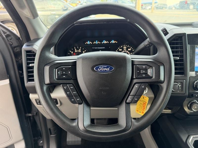 Ford F-150 STX SuperCab 4WD 2017