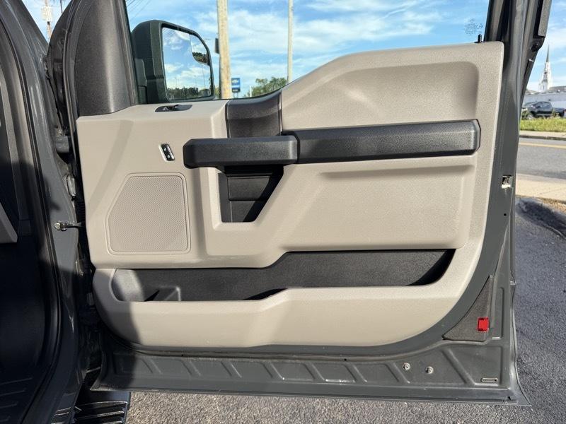 Ford F-150 STX SuperCab 4WD 2017