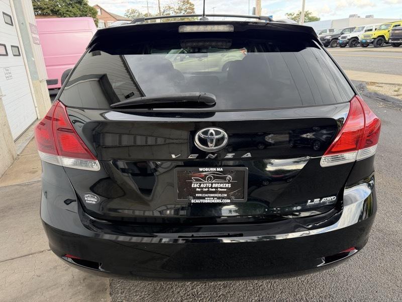 Toyota Venza LE I4 AWD 2013
