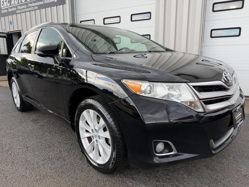 Toyota Venza LE I4 AWD 2013