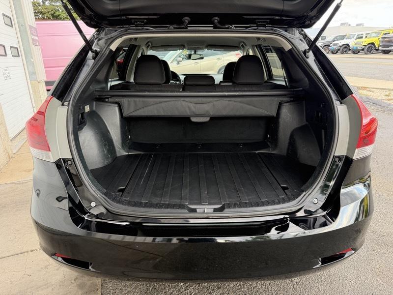 Toyota Venza LE I4 AWD 2013