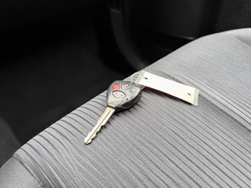 Toyota Venza LE I4 AWD 2013
