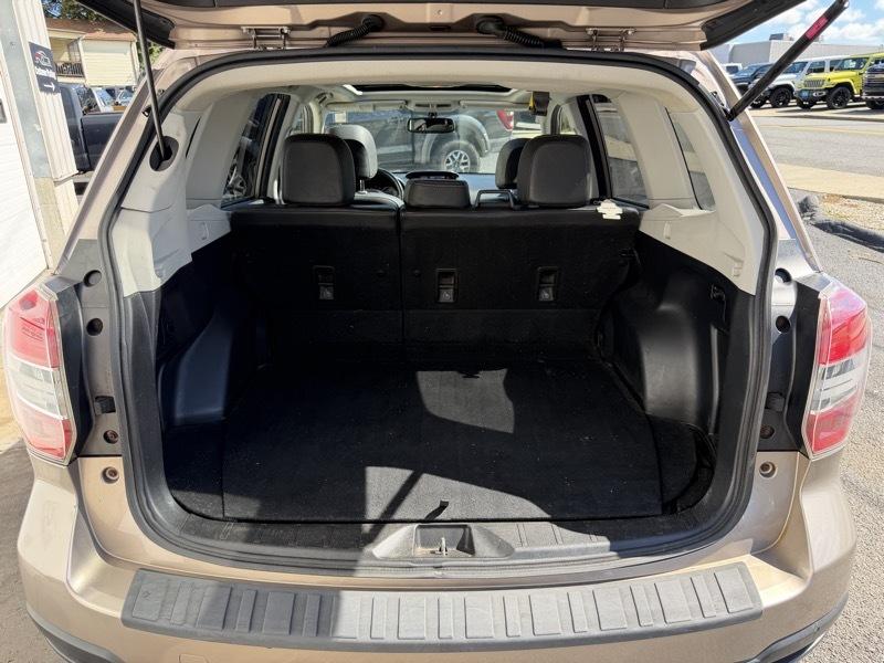 Subaru Forester 2.5i Limited 2014