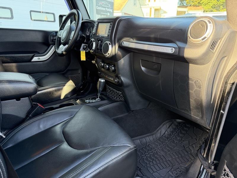 Jeep Wrangler Unlimited Rubicon 4WD 2016