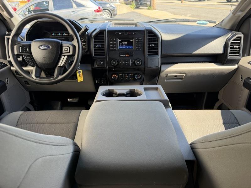 Ford F-150 XL 4WD 2015