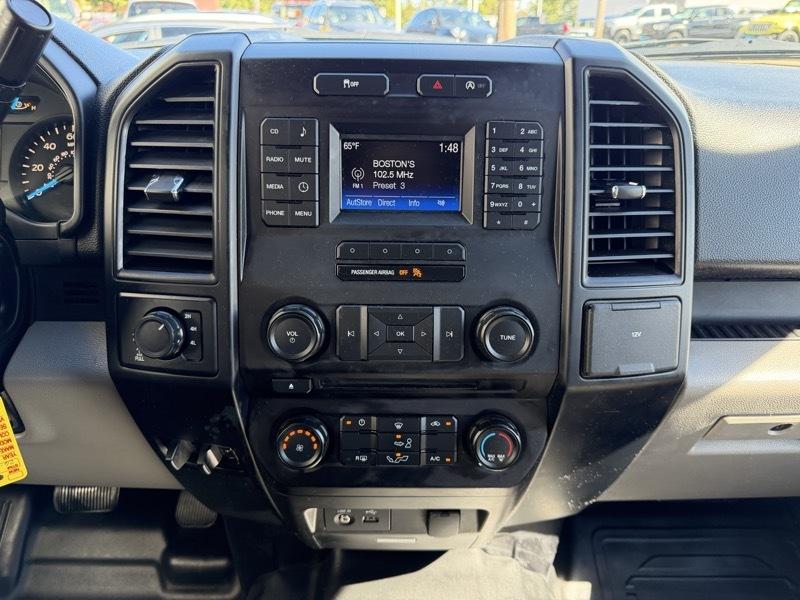 Ford F-150 XL 4WD 2015