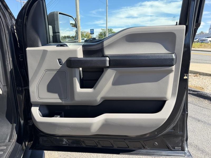 Ford F-150 XL 4WD 2015