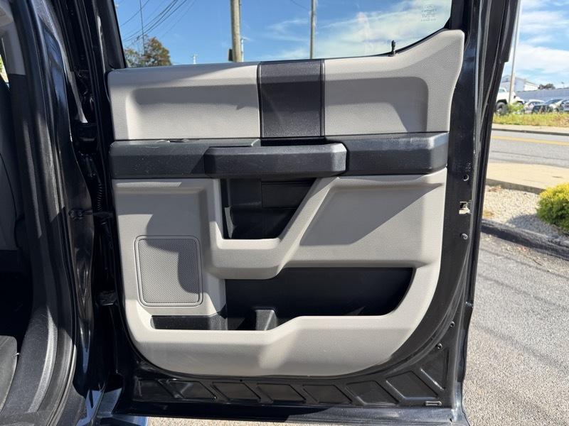 Ford F-150 XL 4WD 2015